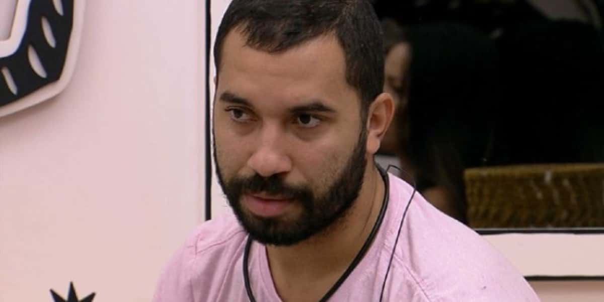 Gilberto no BBB21 (Foto: Reprodução / Globo)