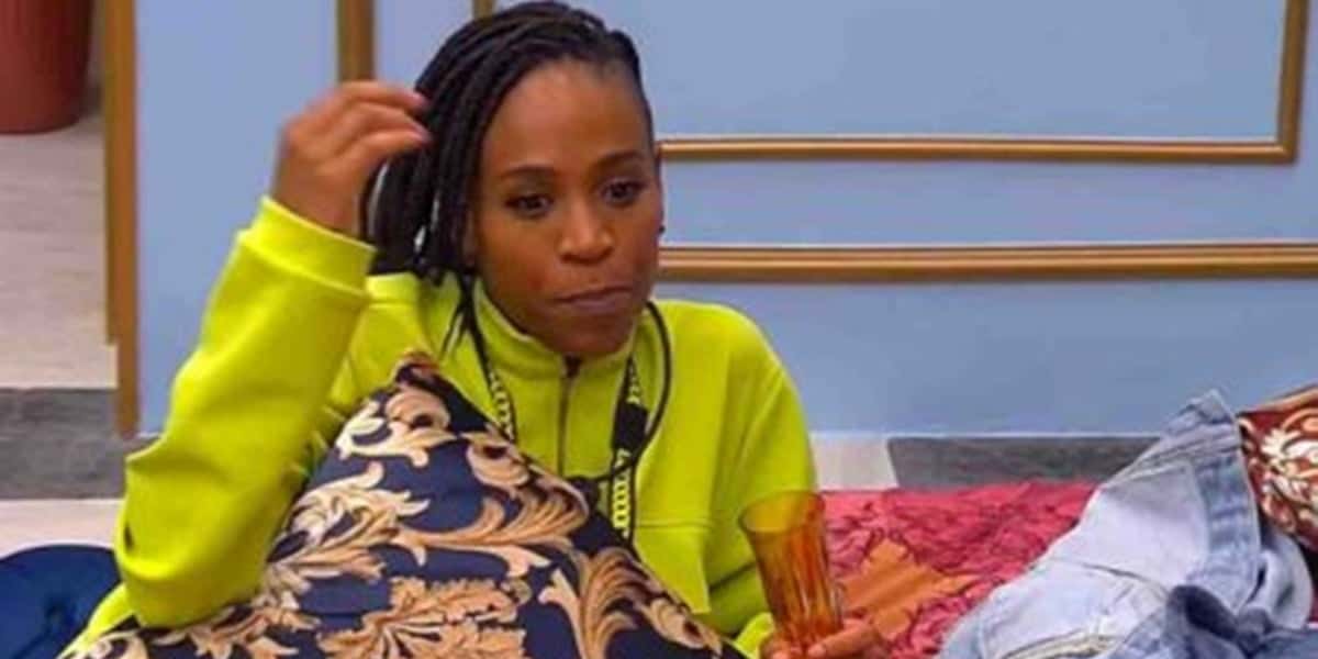 Karol Conká expôs edredom com Arcrebiano no BBB21 (Foto: Reprodução)
