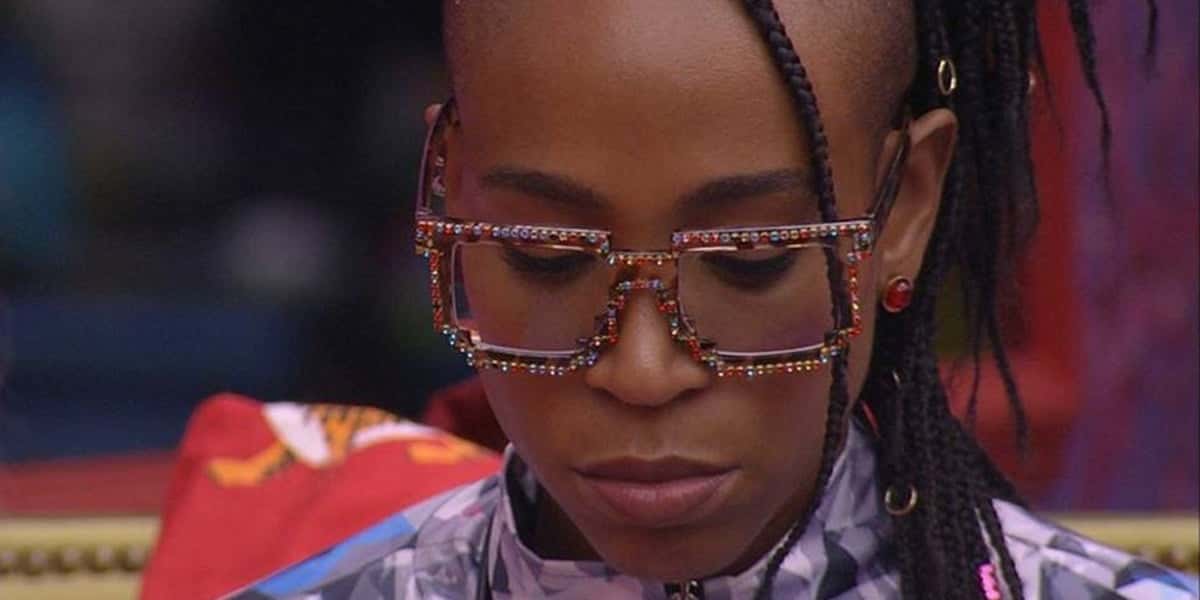 Karol Conká está com medo de sua saída do "BBB 21" e já exigiu ser recebida por seu segurança particular (Foto: Reprodução / TV Globo)