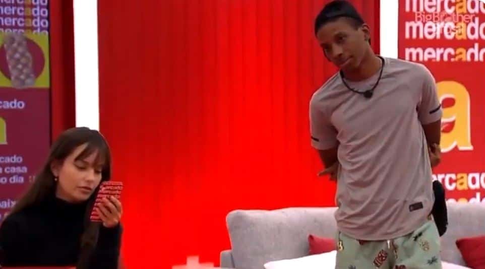 thais bbb21