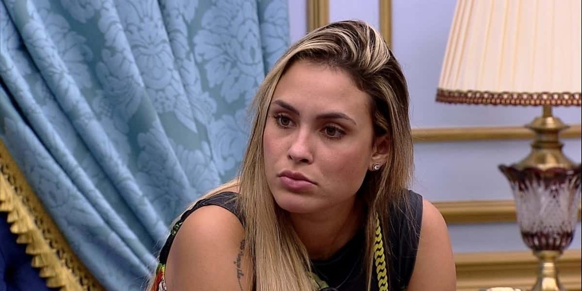 Sarah, do BBB21, revelou ser a favor de Jair Bolsonaro (Foto: Reprodução / TV Globo)