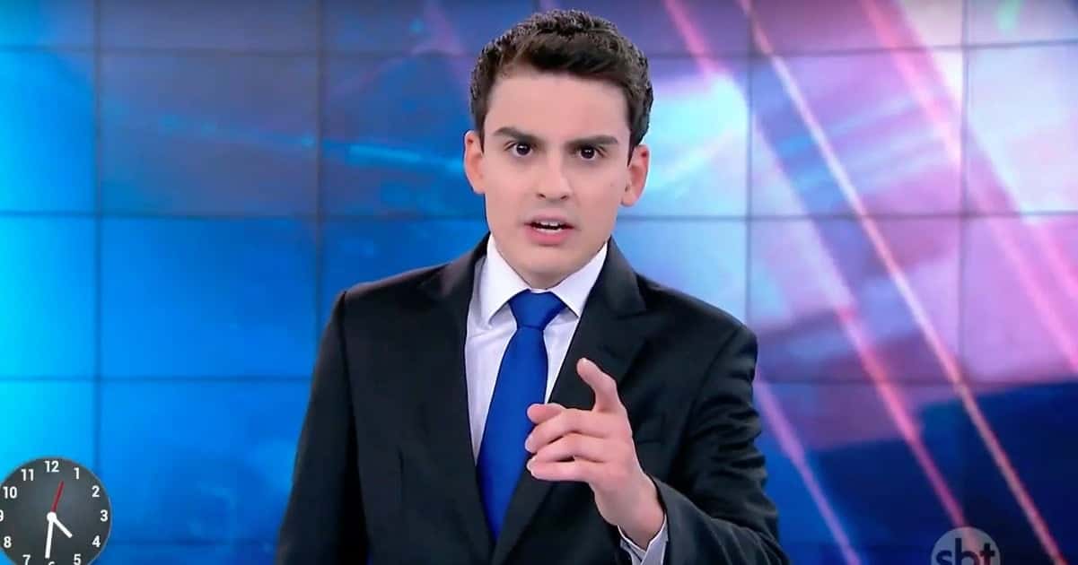Dudu Camargo está de fora do SBT, tirando alguns dias de férias (Foto: Reprodução)