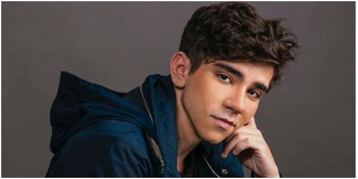 João Fernandes, ex-ator mirim da Globo, está passando necessidades e pediu ajuda na internet (Foto: Reprodução)