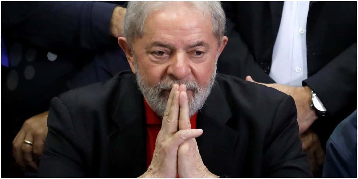 Luiz Inácio Lula da Silva surgiu rouco em debate e preocupou (Foto: Reprodução)