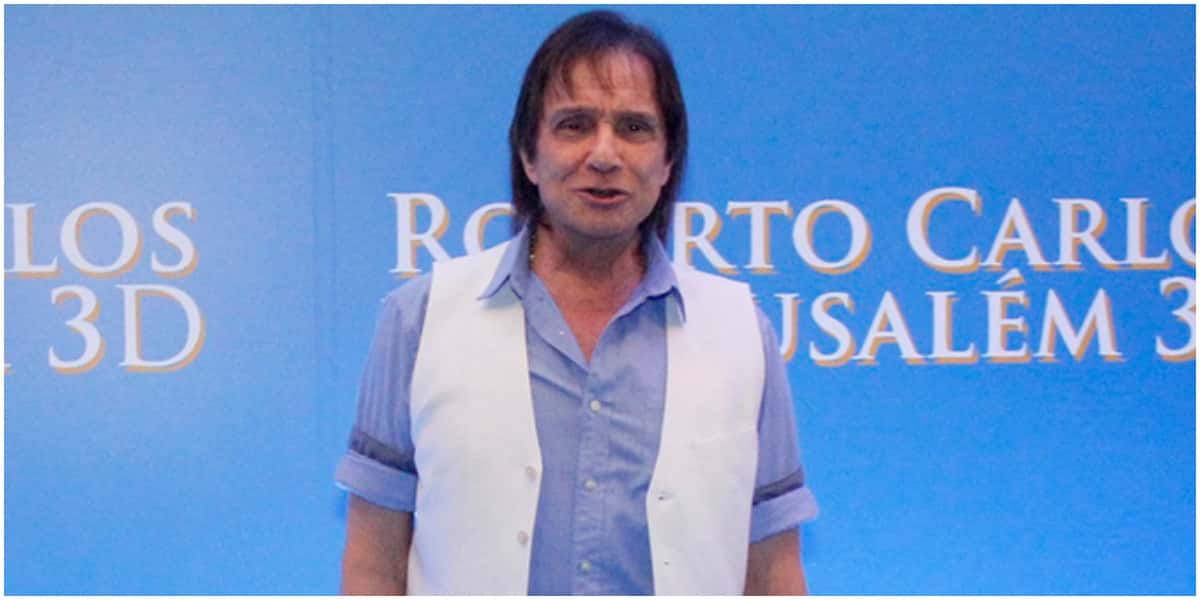 Roberto Carlos expõe canção e fala de loucuras de amor (Foto: Reprodução)