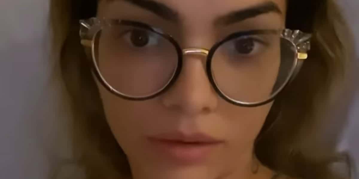 Kelly Key tranquiliza fãs após passar por cirurgia de emergência (Foto: Reprodução)