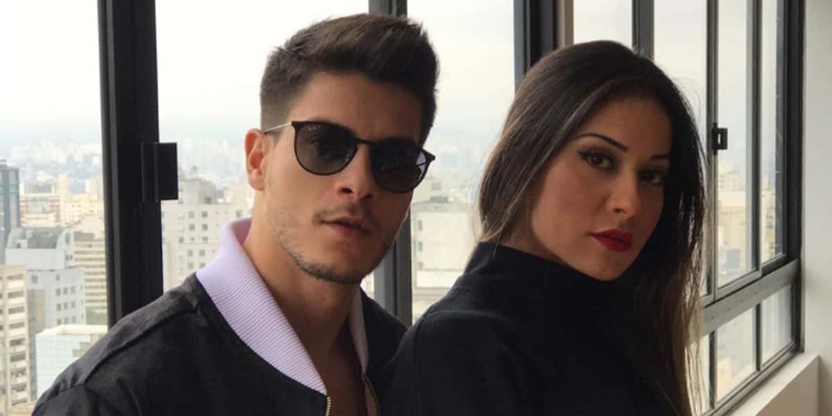 Arthur Aguiare Mayra Cardi estão juntos novamente (Foto: Reprodução)