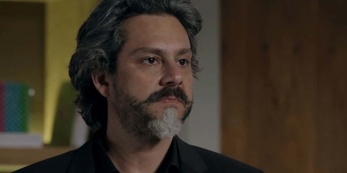 José Alfredo (Alexandre Nero) ficará maluco em Império (Foto: Reprodução/Globo)