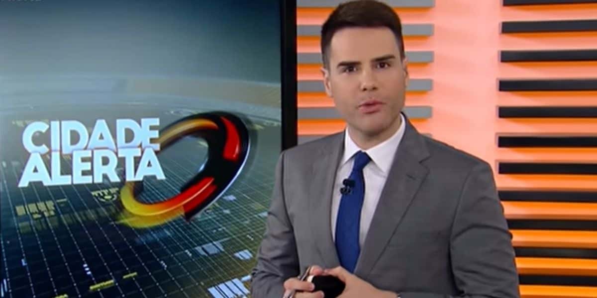 Luiz Bacci no "Cidade Alerta" (Foto: Reprodução/Record)