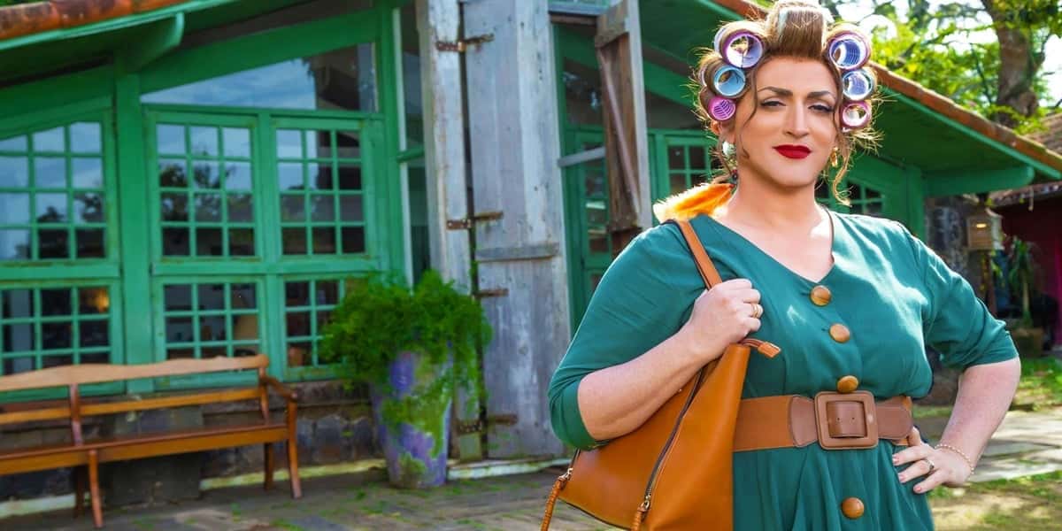 O apresentador Celso Portiolli lamentou a morte do ator e comediante Paulo Gustavo, aos 42 anos, que foi criador do projeto "Minha Mãe É Uma Peça" (Foto: Divulgação)
