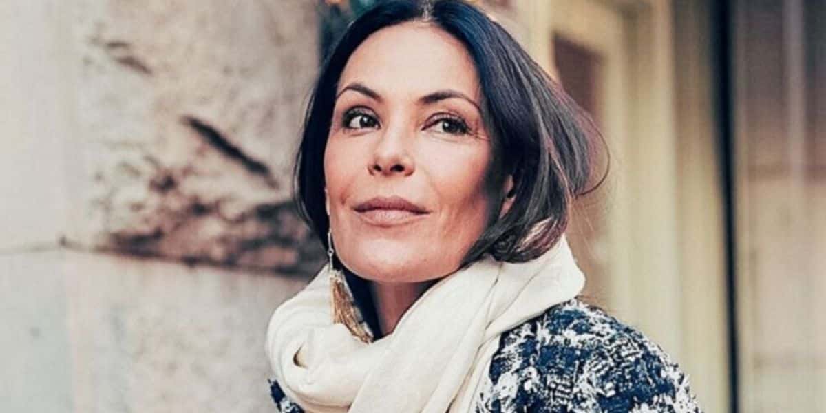 Carolina Ferraz iniciou trabalhos na TV em 1987 (Foto: Reprodução)