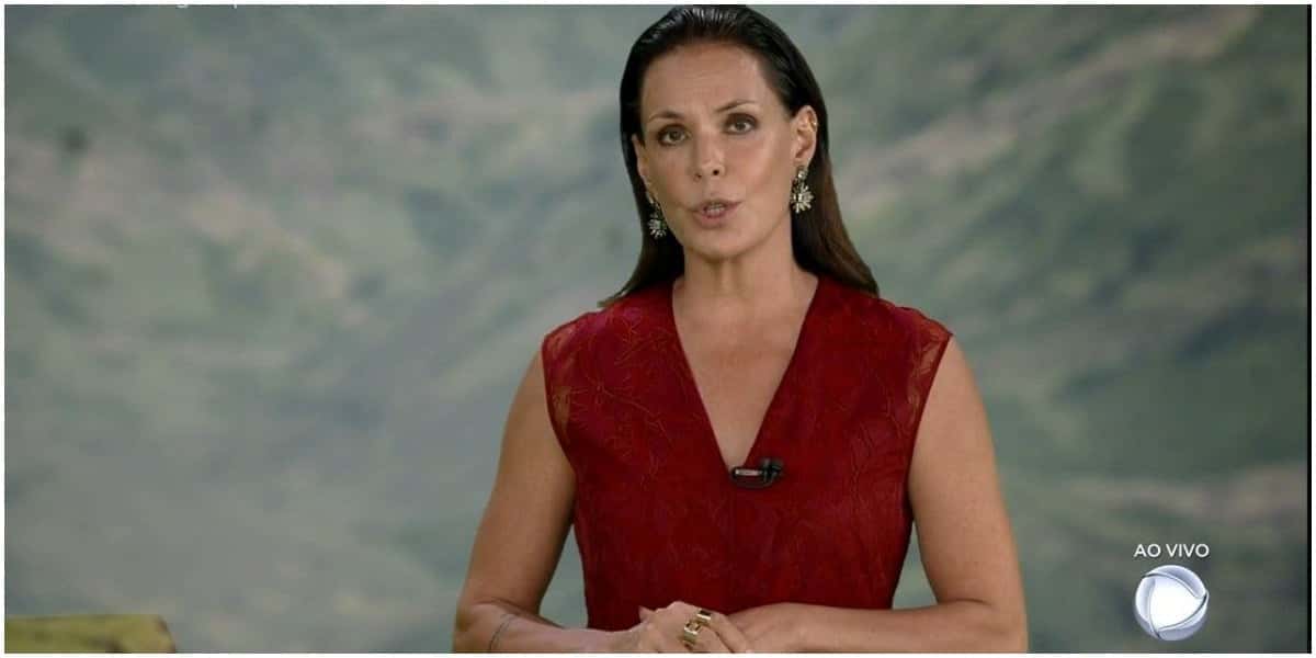 Carolina Ferraz no Domingo Espetacular da Record (Foto: Reprodução)