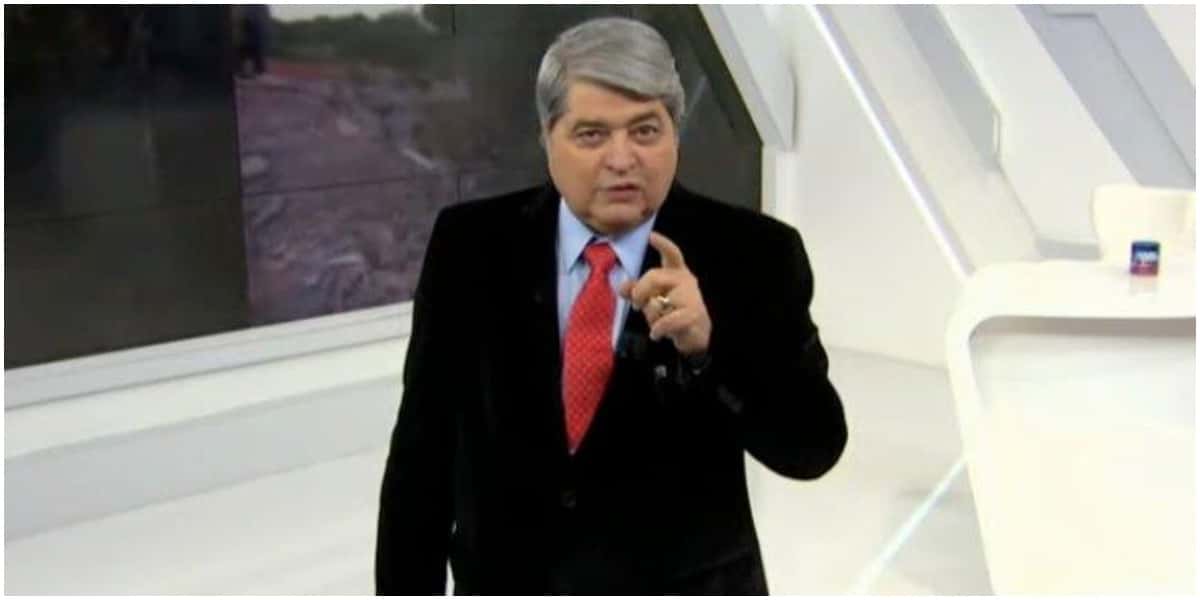 O jornalista da Band, José Luiz Datena, se enfureceu ao vivo com repórter (Foto: Reprodução)