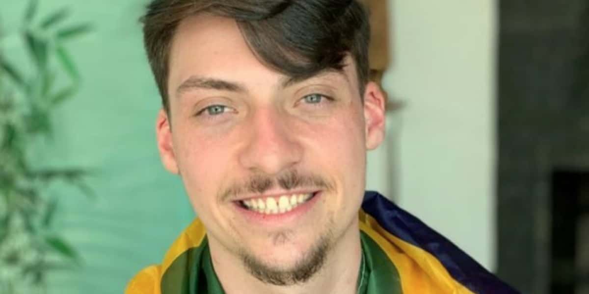 Renan Bolsonaro falou sobre possibilidade de entrar no BBB22 (Foto: Reprodução)