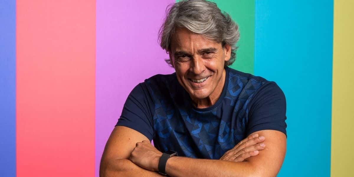 Alexandre Borges se emociona ao falar da morte da mãe (Foto: Divulgação))