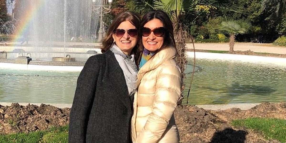 Fátima Bernardes e a irmã, Vânia (Foto: Reprodução / Instagram)