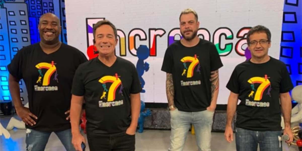Funcionários da RedeTV! comemoraram saída de apresentadores do Encrenca (Foto: Reprodução)
