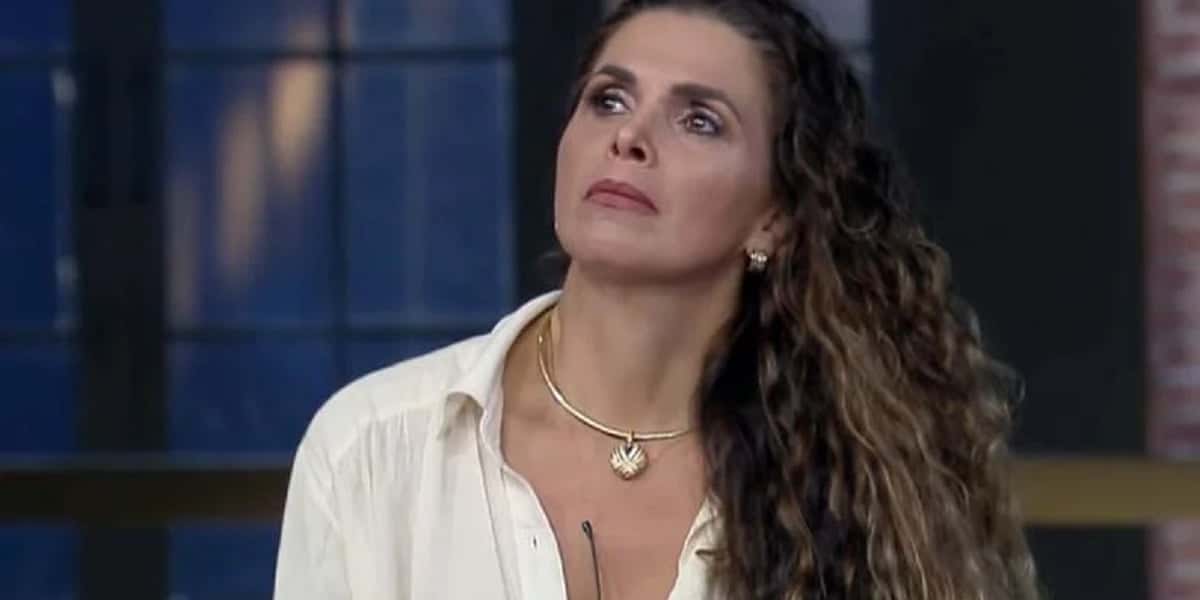 Luiza Ambiel se desespera em novo reality da Record (Foto: Reprodução/ Record)