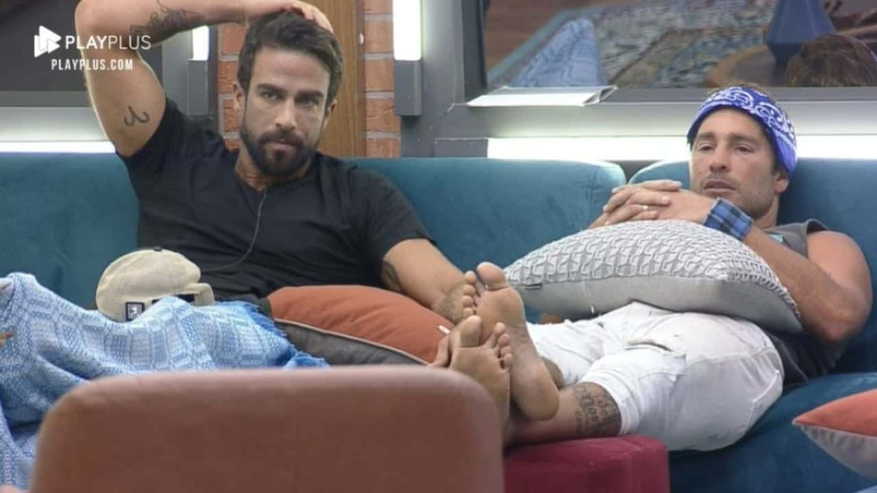 Erasmo chama Dayane Mello de capeta e Record corta câmera (foto: divulgação)
