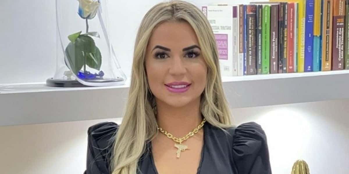 Deolane Bezerra, viúva de MC Kevin estaria vivendo um novo amor, segundo colunista (Foto: Reprodução)
