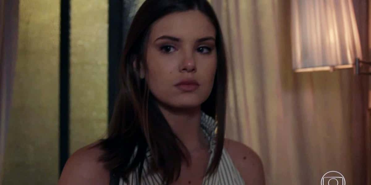 Luiza descobre tensa verdade em Pega Pega (Foto: Reprodução/Globo)