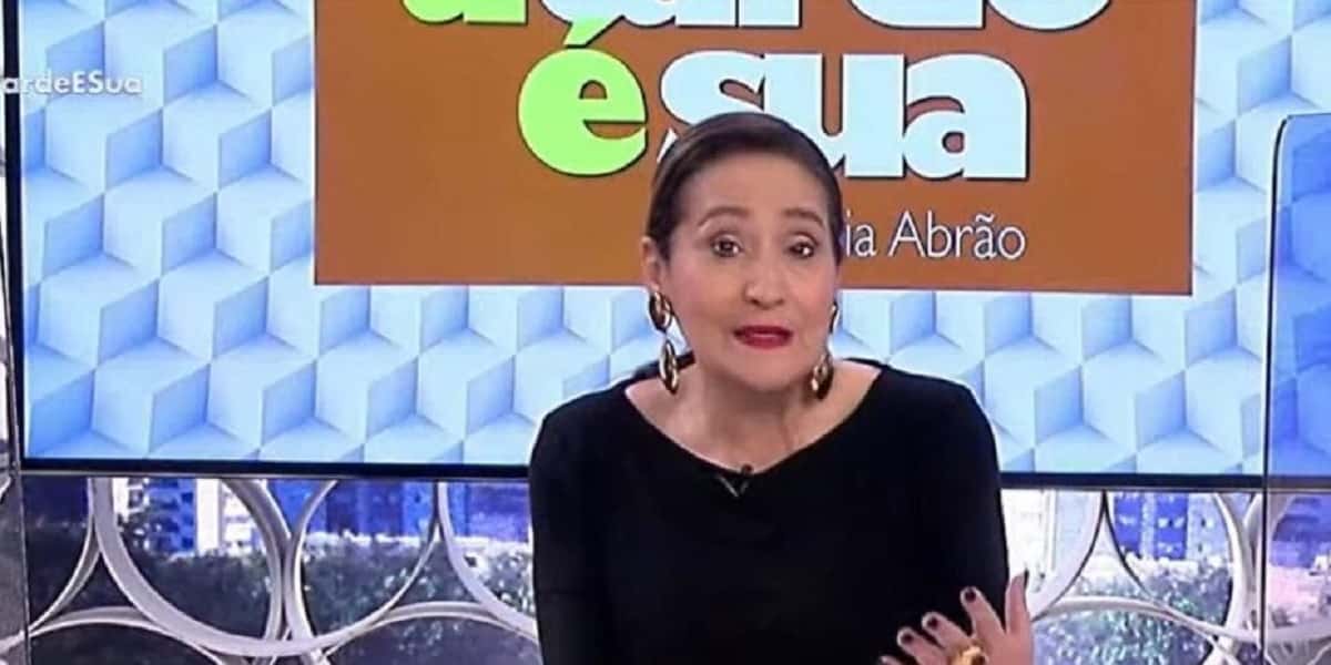 Programa de Sonia Abrão (Foto: Reprodução/RedeTV!)