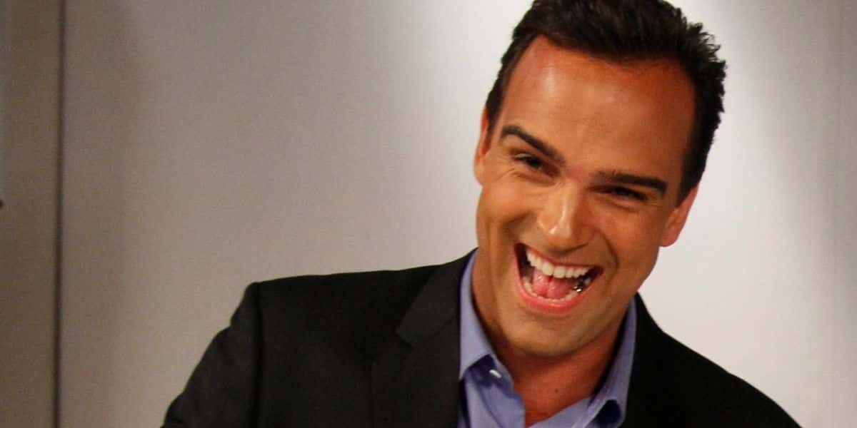 Tadeu Schmidt pode apresentar o BBB22 na Globo (Foto: Reprodução)