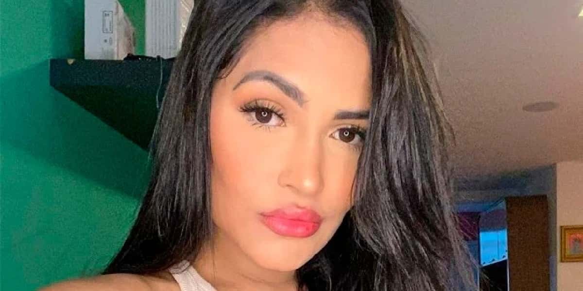 Ex-BBB Flay é pedida em casamento durante festa (Foto: Divulgação)