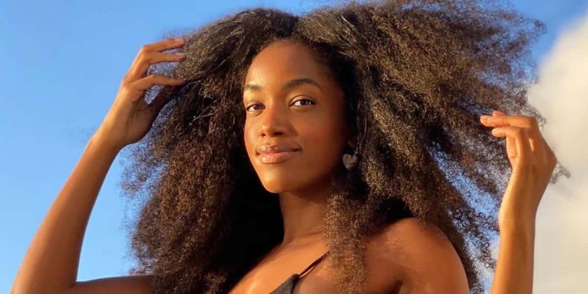 Iza deu entrevista para o Fantástico (Foto: Reprodução)