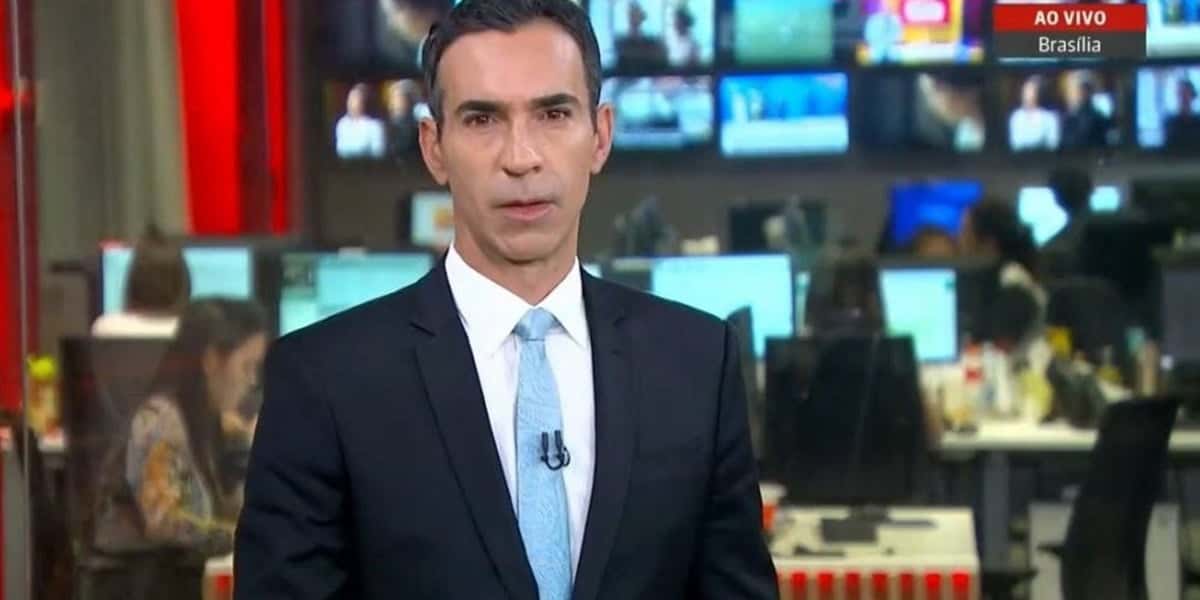 César Tralli teve aumento ao assumir o 'Jornal Hoje' (Foto: Reprodução / TV Globo)