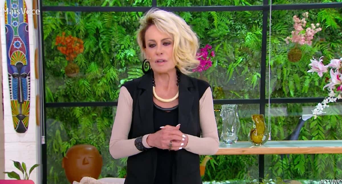 Ana Maria Braga chorou ao falar da morte de Cristiana Lôbo no Mais Você (Foto: Reprodução/Globo)