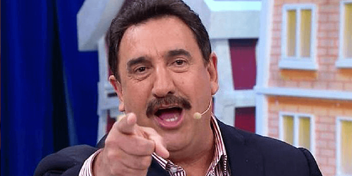 Ratinho toma decisão imediata, após guerra com famosa (Foto: Reprodução)