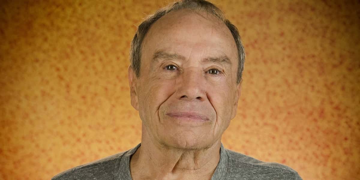 Stênio Garcia não esconde desejo de voltar a atuar na TV (Foto: Divulgação)