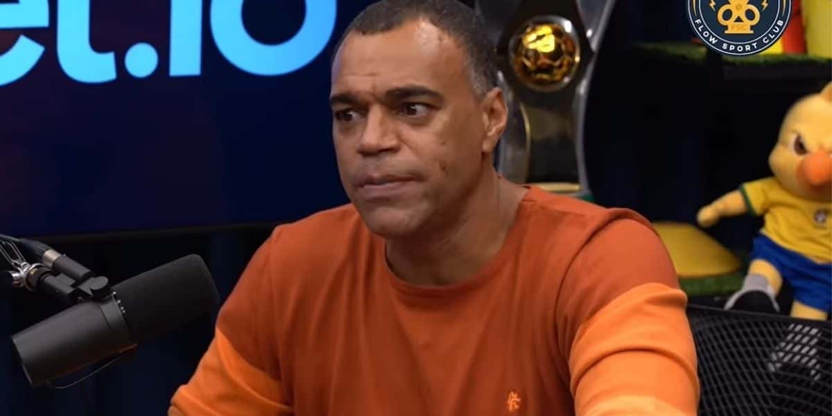 Denílson em entrevista ao "Flow Sport Club (Foto: Reprodução/YouTube)