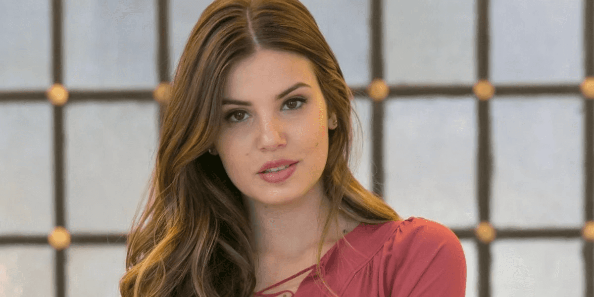 A atriz Camila Queiroz. (Foto: Reprodução / Globo)