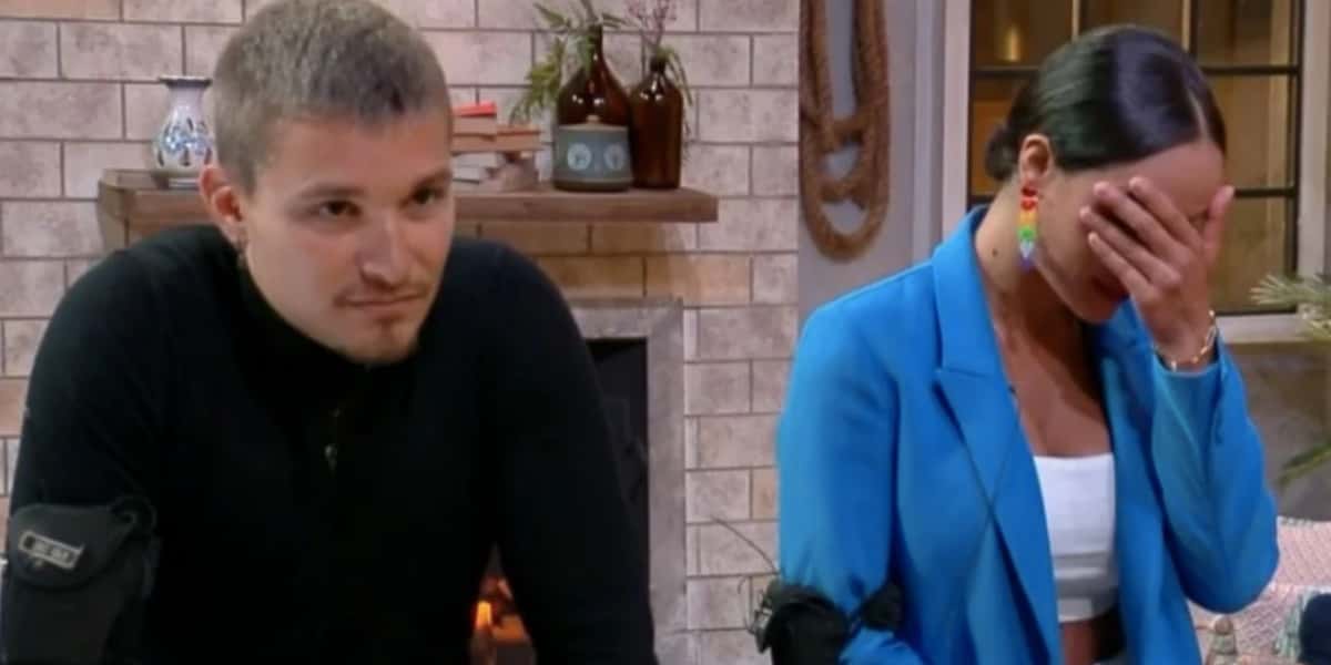 MC Gui e Aline Mineiro na "Fazenda 13" (Reprodução)