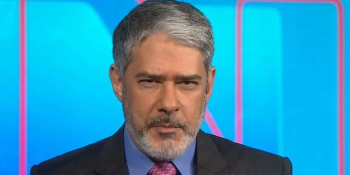 William Bonner segue com aposentadoria protelada no "Jornal Nacional" (Foto: Reprodução/TV Globo)