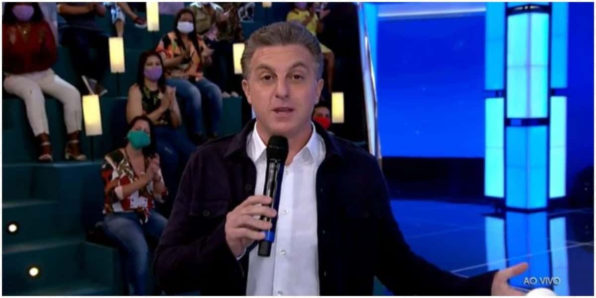 https://statics.otvfoco.com.br/2021/12/luciano-huck.jpeg