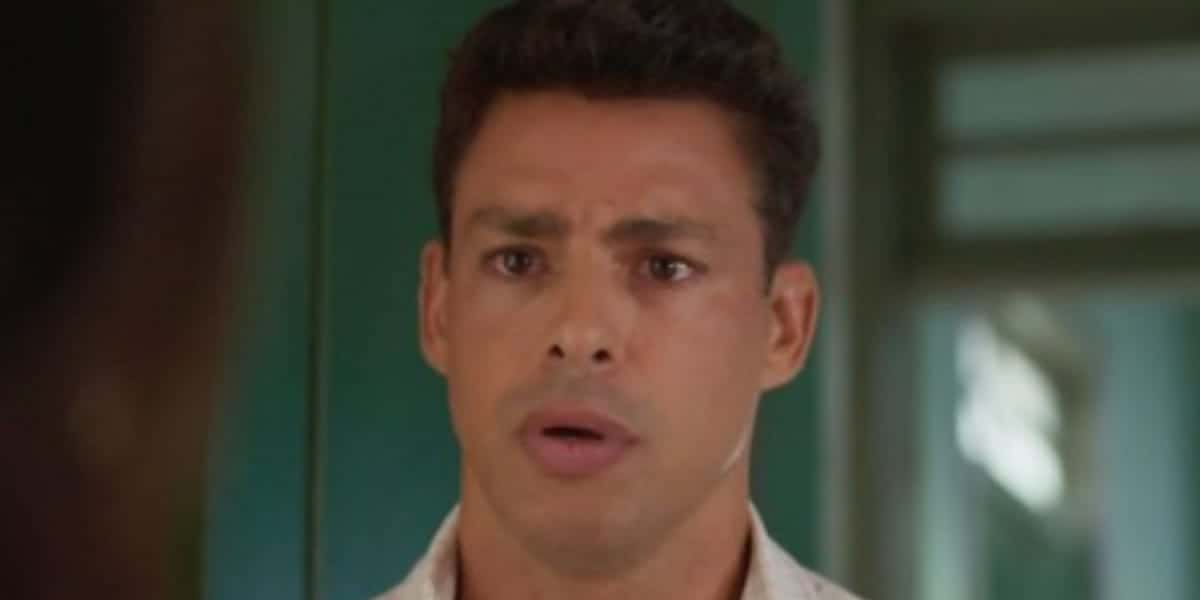 Cauã Reymond em "Um Lugar ao Sol" (Foto: Reprodução/TV Globo)
