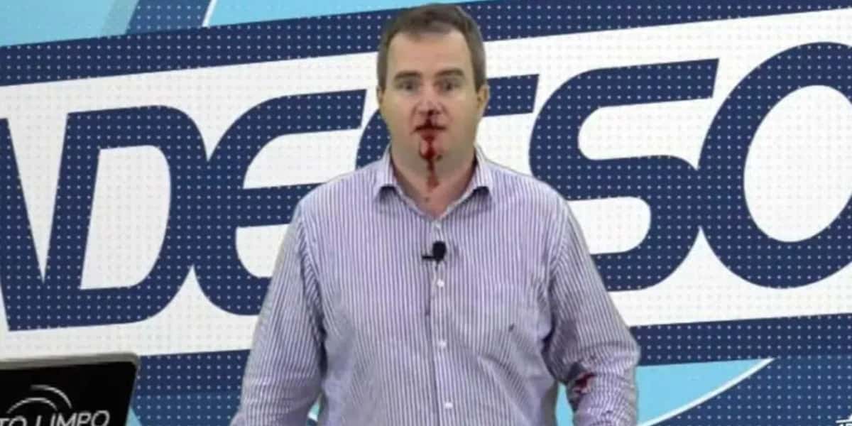 Apresentador é espancado na porta de emissora (Foto: Reprodução)