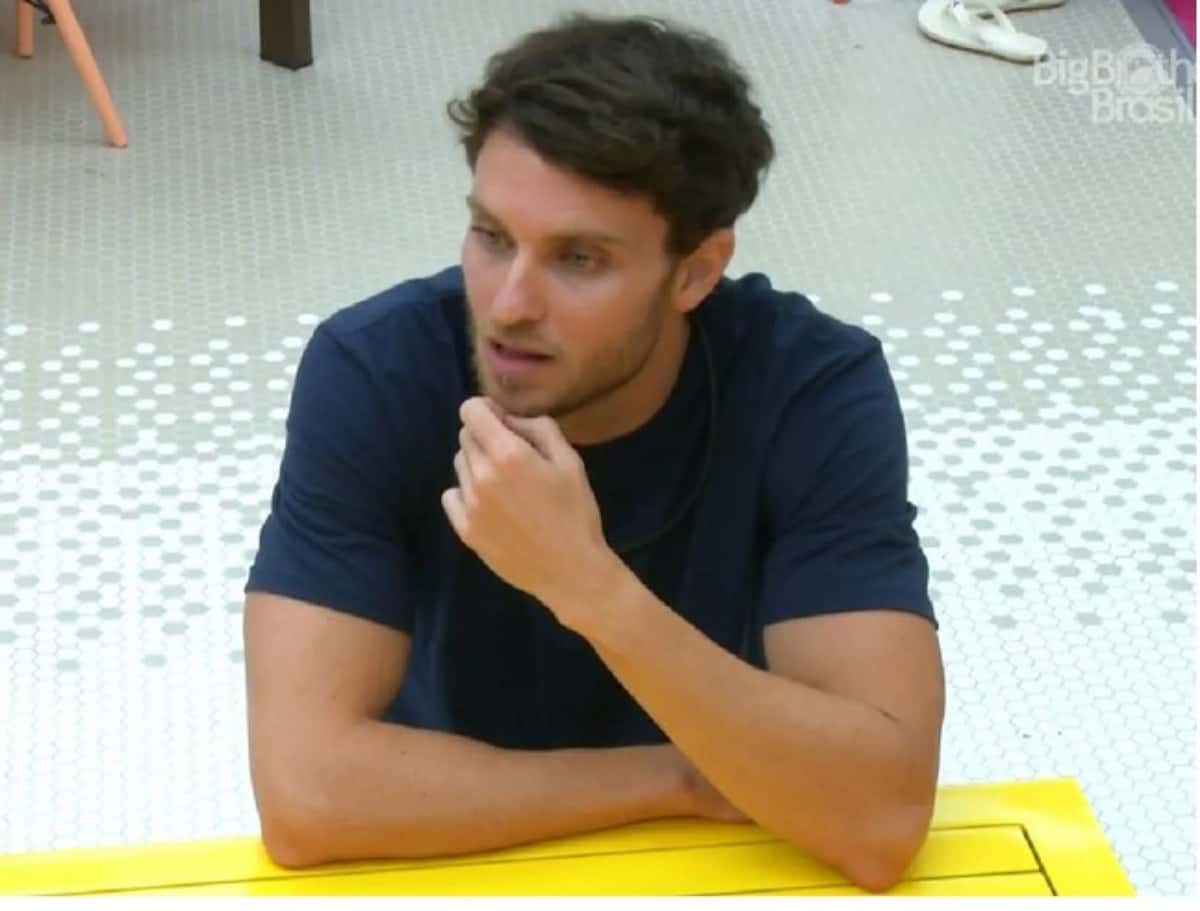 Lucas falou sobre política dentro da casa do BBB22 (Foto: Reprodução / Internet)
