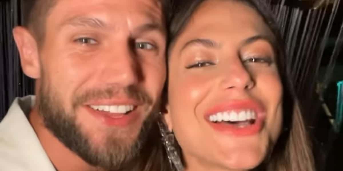 Mari Gonzalez é surpreendida com pedido de casamento após 6 anos de namoro com Jonas Sulzabach (Foto: Reprodução / Internet)
