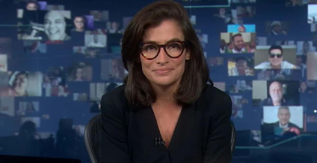 Renata Vasconcellos no "Jornal Nacional" (Foto: Reprodução/TV Globo)