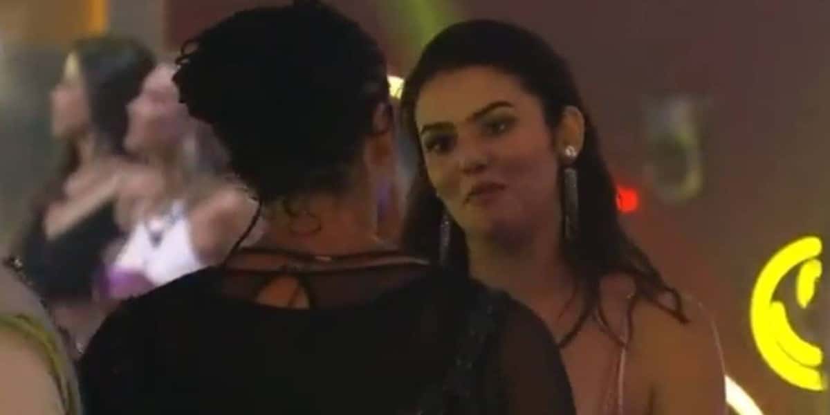 No BBB22, Eslovênia causa climão com Linn da Quebrada (Foto: Reprodução)