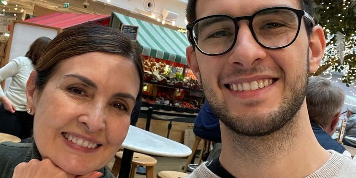Fátima Bernardes e o filho, Vinicius Bonemer (Foto: Reprodução / Instagram)