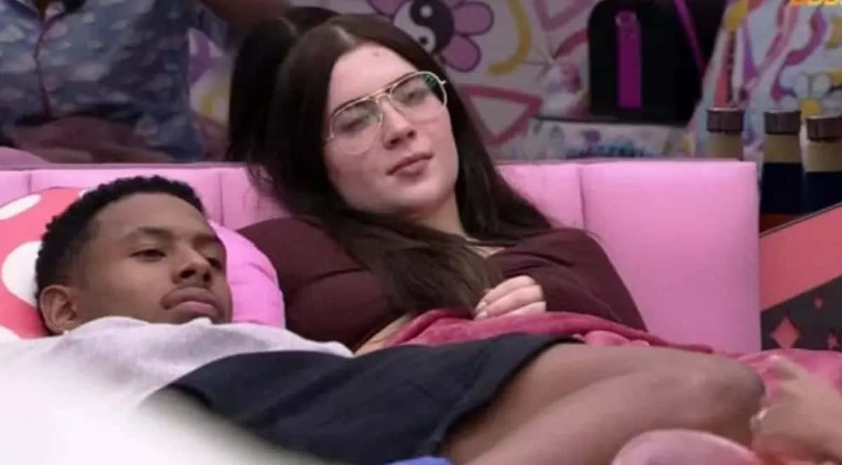 Jade Picon se assume fofoqueira para Paulo André (Reprodução/ TV Globo)