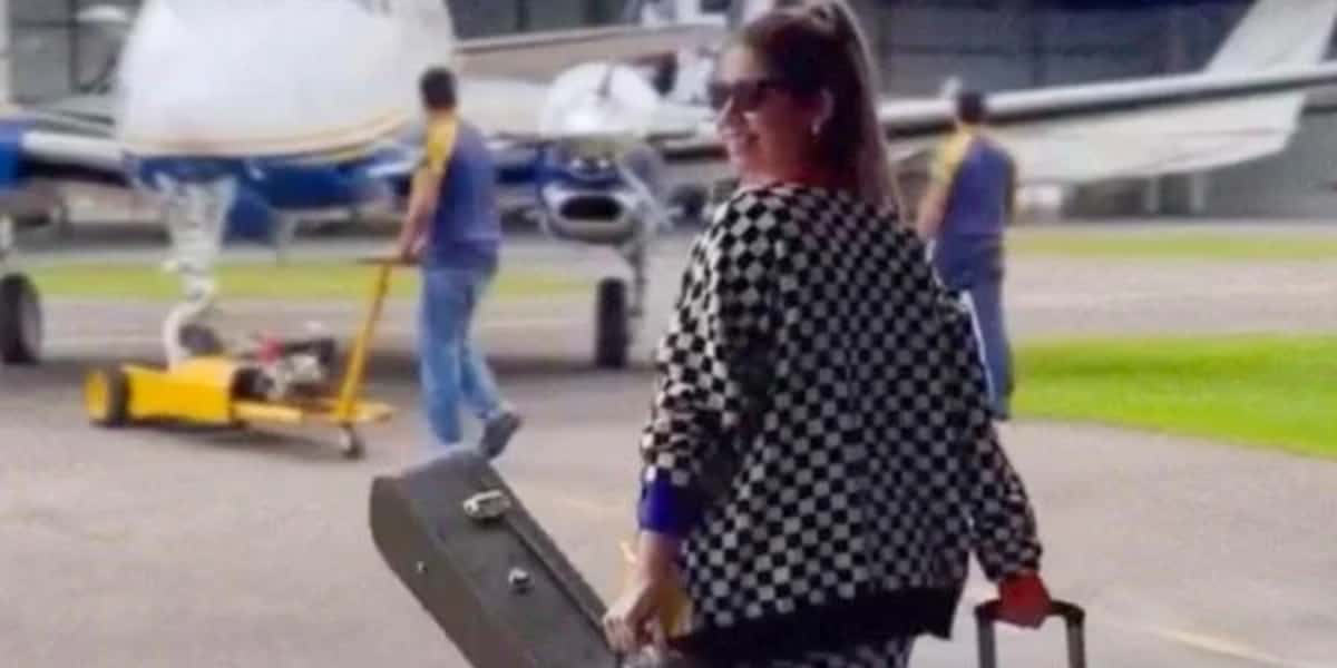 Marília Mendonça e o vestido usado por ela no momento do acidente (Foto: Reprodução)