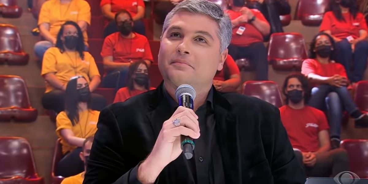 Joel Datena, do "Bora Brasil", no programa de Faustão (Foto: Reprodução/Band)