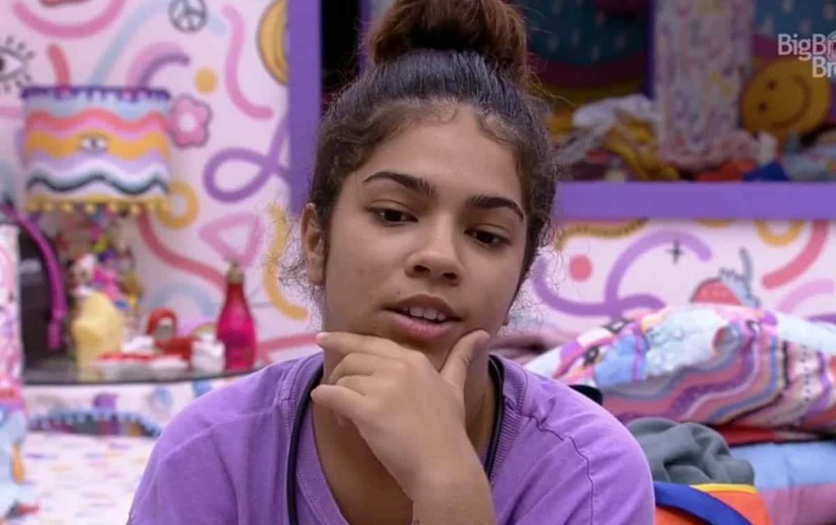Maria debocha de Arthur Aguiar no BBB22 (Foto: Reprodução / Globoplay)