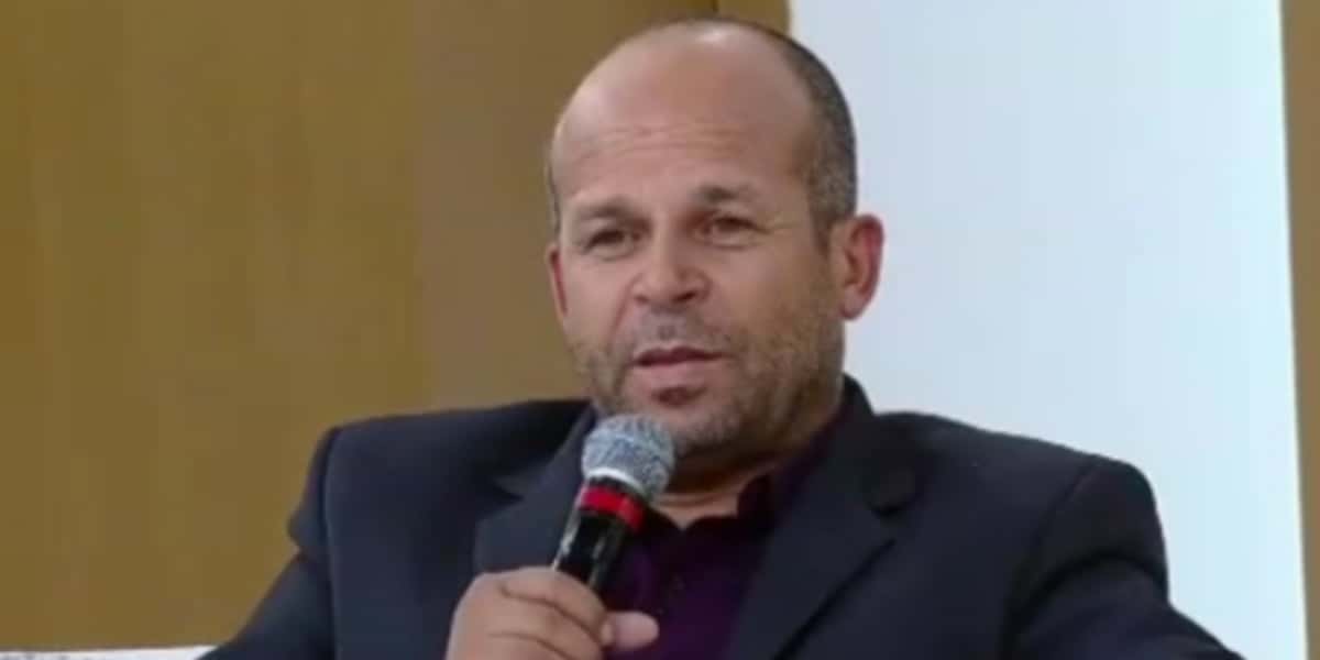 Carlinhos Vidente atualmente passa por situação difícil (Foto: Reprodução)